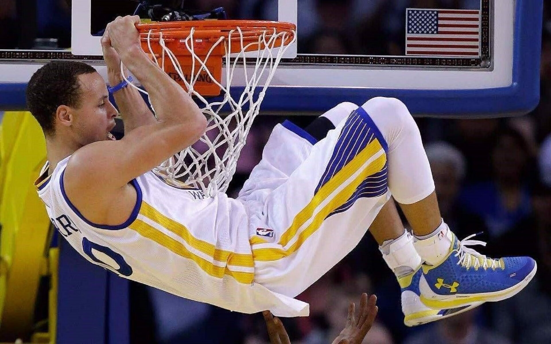 IM电竞官网-电竞天才跨界NBA?JackeyLove十连败拖累独行侠,基德帅位告急!